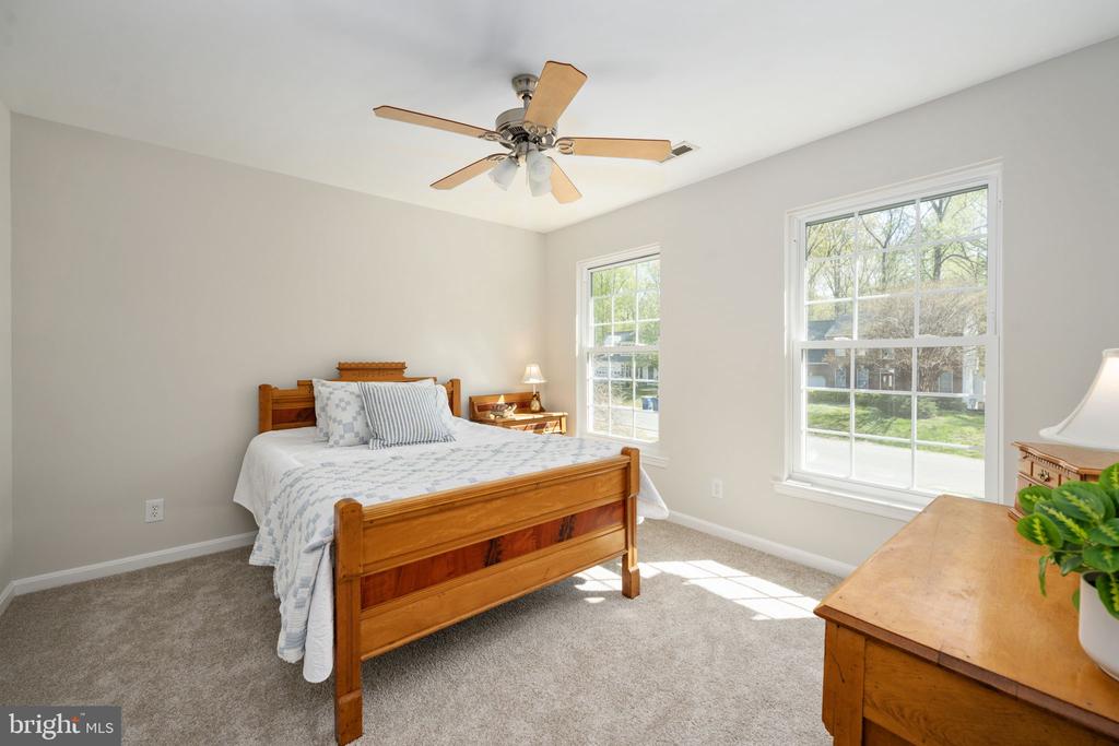 11212 PIEDMONT LANDING DR, FREDERICKSBURG, Virginia 22407, 4 Bedrooms Bedrooms, ,3 BathroomsBathrooms,Residential,11212 PIEDMONT LANDING DR,VASP2040458 MLS # VASP2040458