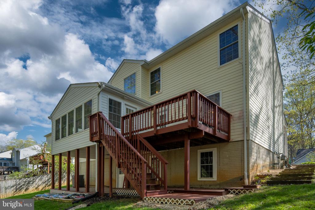 11212 PIEDMONT LANDING DR, FREDERICKSBURG, Virginia 22407, 4 Bedrooms Bedrooms, ,3 BathroomsBathrooms,Residential,11212 PIEDMONT LANDING DR,VASP2040458 MLS # VASP2040458