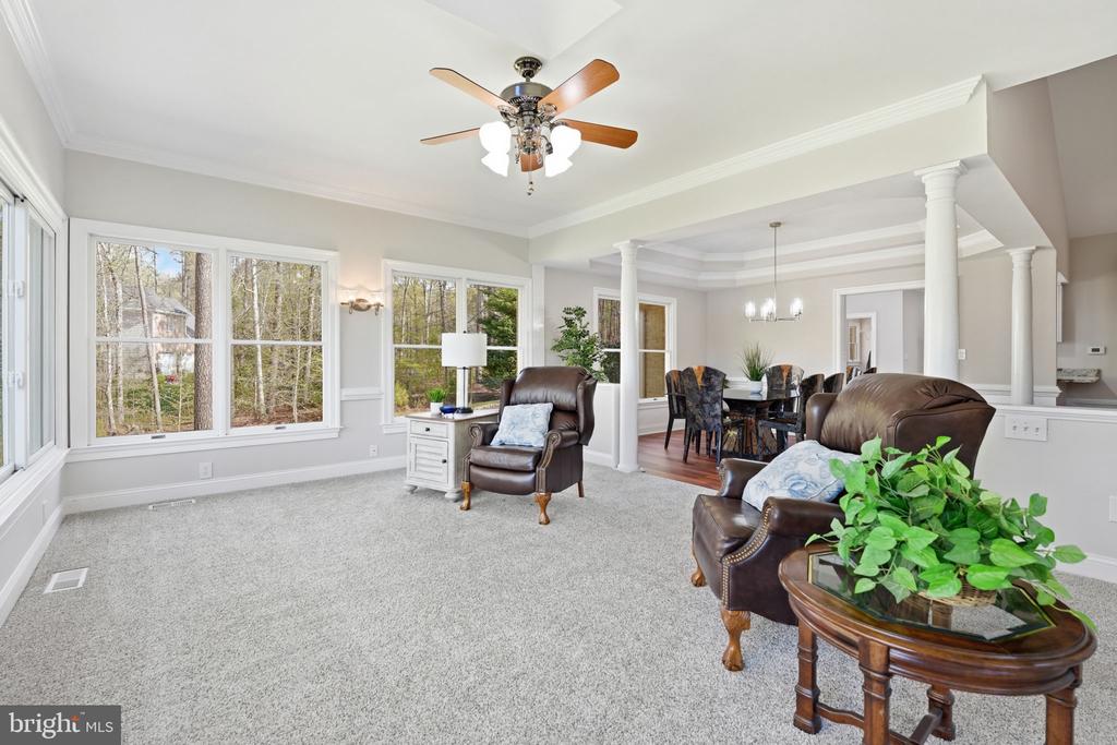 11406 STONEWALL JACKSON DR, SPOTSYLVANIA, Virginia 22551, 5 Bedrooms Bedrooms, ,4 BathroomsBathrooms,Residential,11406 STONEWALL JACKSON DR,VASP2040478 MLS # VASP2040478