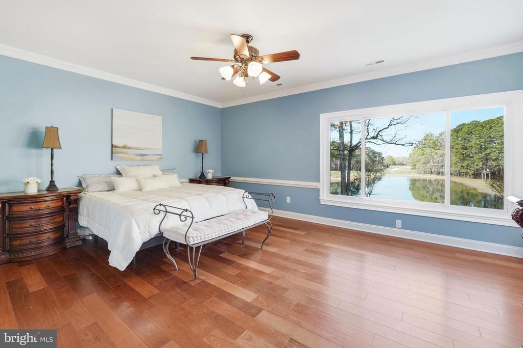 11406 STONEWALL JACKSON DR, SPOTSYLVANIA, Virginia 22551, 5 Bedrooms Bedrooms, ,4 BathroomsBathrooms,Residential,11406 STONEWALL JACKSON DR,VASP2040478 MLS # VASP2040478