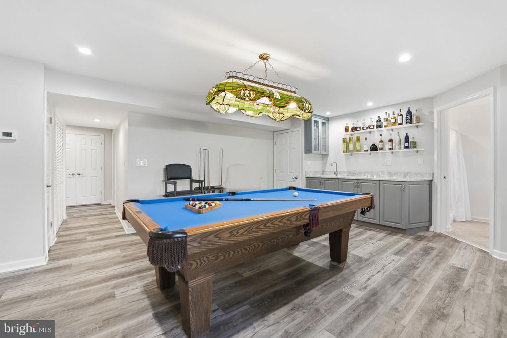 11406 STONEWALL JACKSON DR, SPOTSYLVANIA, Virginia 22551, 5 Bedrooms Bedrooms, ,4 BathroomsBathrooms,Residential,11406 STONEWALL JACKSON DR,VASP2040478 MLS # VASP2040478