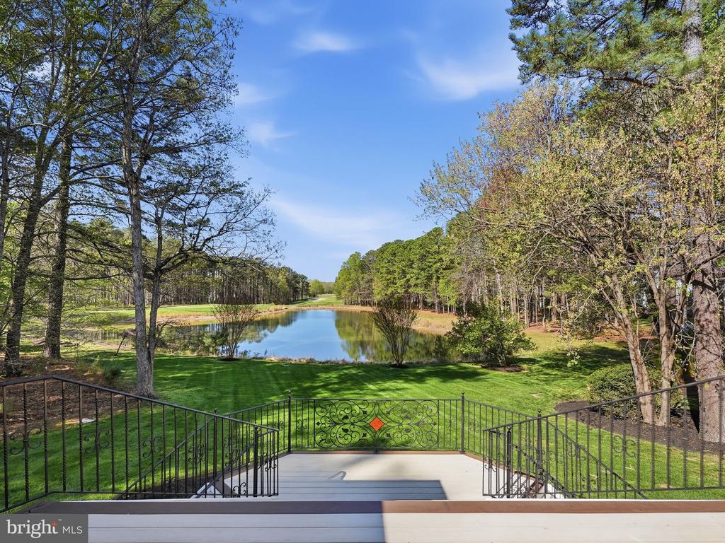 11406 STONEWALL JACKSON DR, SPOTSYLVANIA, Virginia 22551, 5 Bedrooms Bedrooms, ,4 BathroomsBathrooms,Residential,11406 STONEWALL JACKSON DR,VASP2040478 MLS # VASP2040478