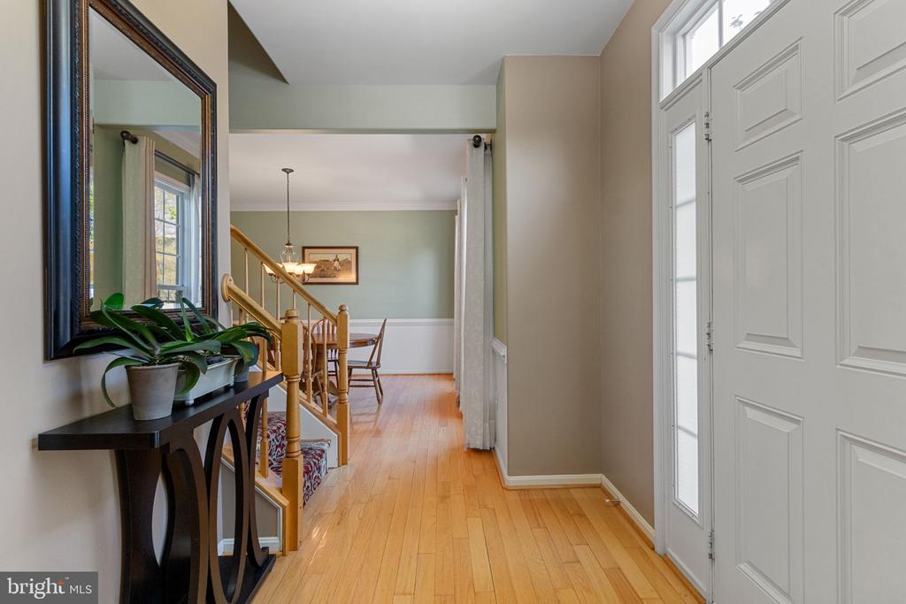 6712 CASTLETON DR, FREDERICKSBURG, Virginia 22407, 5 Bedrooms Bedrooms, ,3 BathroomsBathrooms,Residential,6712 CASTLETON DR,VASP2040592 MLS # VASP2040592