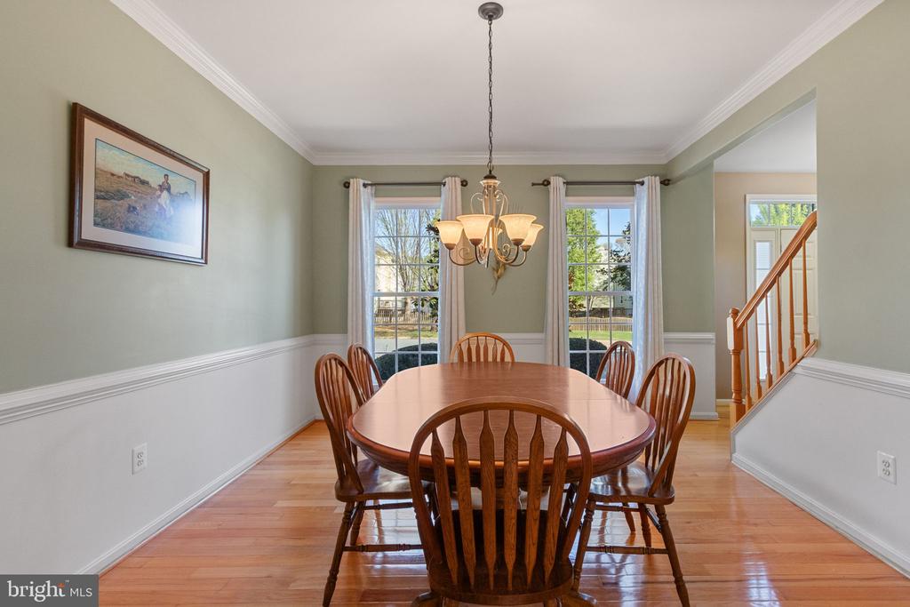 6712 CASTLETON DR, FREDERICKSBURG, Virginia 22407, 5 Bedrooms Bedrooms, ,3 BathroomsBathrooms,Residential,6712 CASTLETON DR,VASP2040592 MLS # VASP2040592