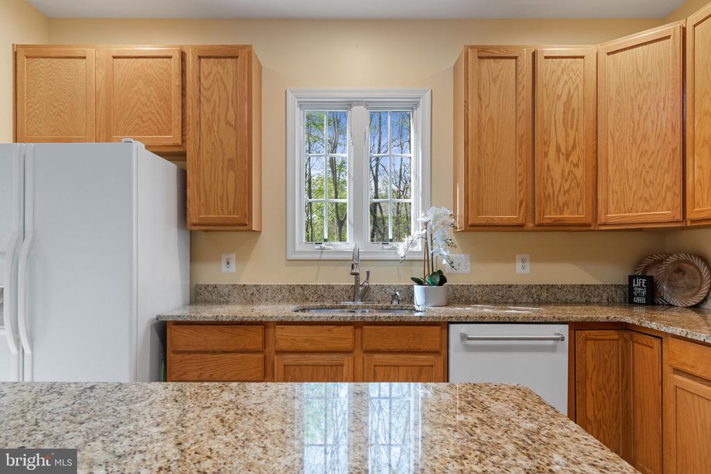 6712 CASTLETON DR, FREDERICKSBURG, Virginia 22407, 5 Bedrooms Bedrooms, ,3 BathroomsBathrooms,Residential,6712 CASTLETON DR,VASP2040592 MLS # VASP2040592