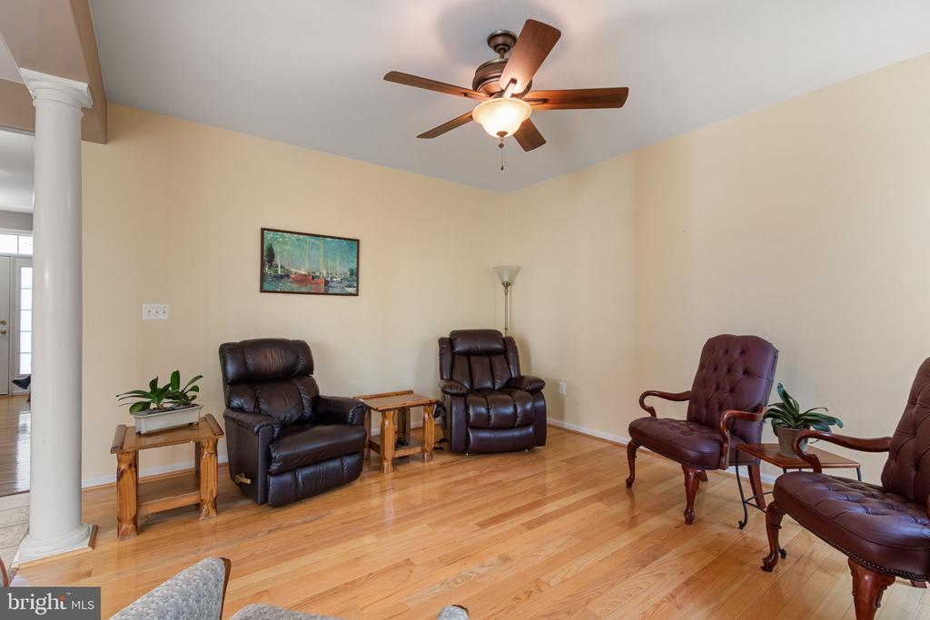 6712 CASTLETON DR, FREDERICKSBURG, Virginia 22407, 5 Bedrooms Bedrooms, ,3 BathroomsBathrooms,Residential,6712 CASTLETON DR,VASP2040592 MLS # VASP2040592