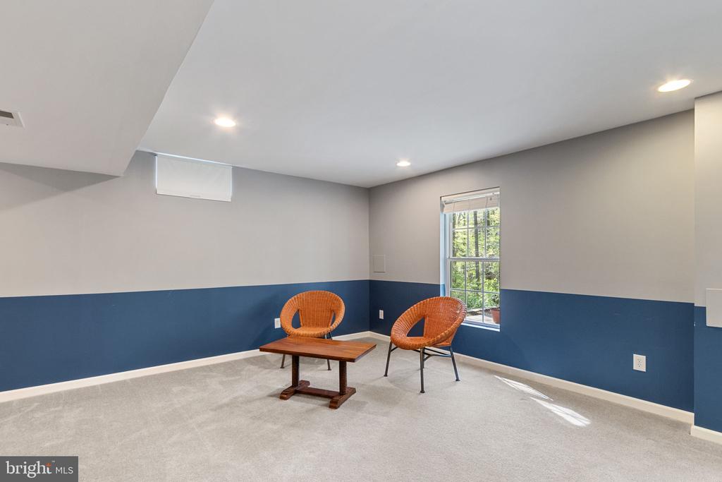 6712 CASTLETON DR, FREDERICKSBURG, Virginia 22407, 5 Bedrooms Bedrooms, ,3 BathroomsBathrooms,Residential,6712 CASTLETON DR,VASP2040592 MLS # VASP2040592