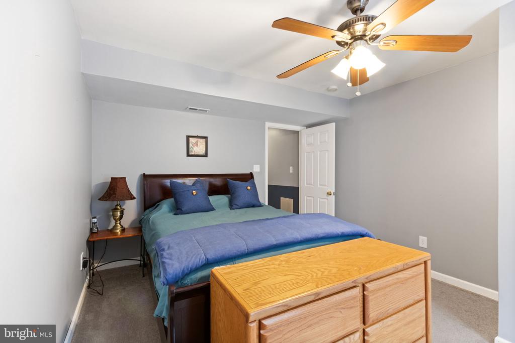 6712 CASTLETON DR, FREDERICKSBURG, Virginia 22407, 5 Bedrooms Bedrooms, ,3 BathroomsBathrooms,Residential,6712 CASTLETON DR,VASP2040592 MLS # VASP2040592