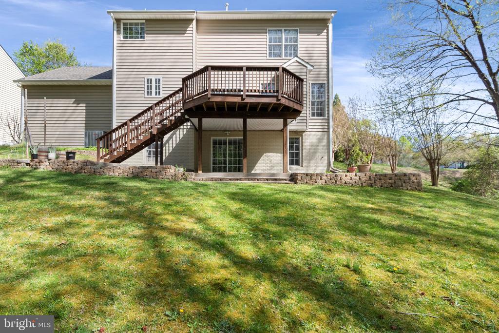 6712 CASTLETON DR, FREDERICKSBURG, Virginia 22407, 5 Bedrooms Bedrooms, ,3 BathroomsBathrooms,Residential,6712 CASTLETON DR,VASP2040592 MLS # VASP2040592