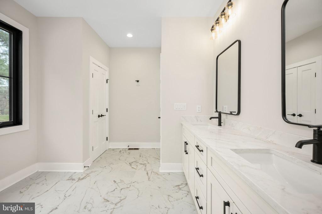 11015 EGGBORNSVILLE, RIXEYVILLE, Virginia 22737, 3 Bedrooms Bedrooms, ,2 BathroomsBathrooms,Residential,11015 EGGBORNSVILLE,VACU2013262 MLS # VACU2013262