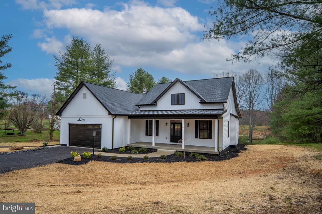 11015 EGGBORNSVILLE, RIXEYVILLE, Virginia 22737, 3 Bedrooms Bedrooms, ,2 BathroomsBathrooms,Residential,11015 EGGBORNSVILLE,VACU2013262 MLS # VACU2013262
