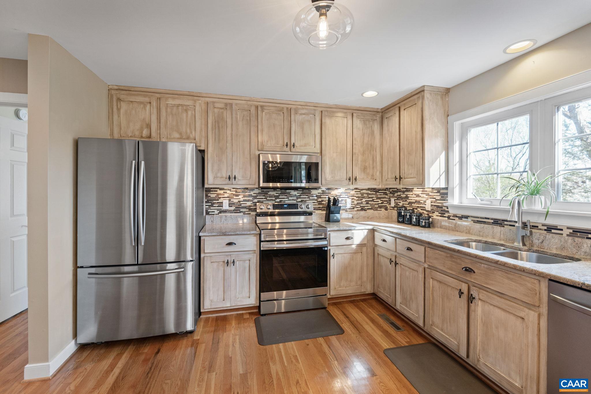 10 MECHUNK TER, PALMYRA, Virginia 22963, 3 Bedrooms Bedrooms, ,2 BathroomsBathrooms,Residential,10 MECHUNK TER,675489 MLS # 675489 10 MECHUNK TER, PALMYRA, Virginia 22963, 3 Bedrooms Bedrooms, ,2 BathroomsBathrooms,Residential,10 MECHUNK TER,675489 MLS # 675489