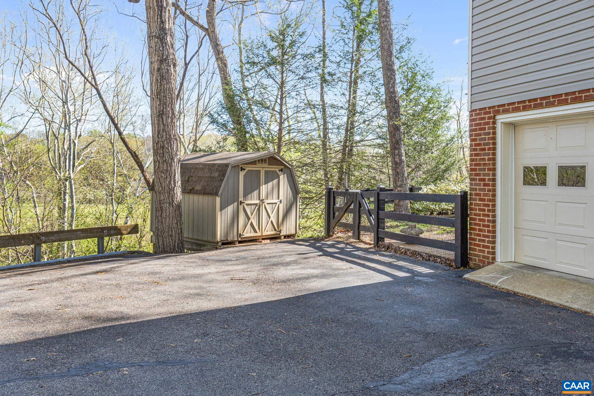 10 MECHUNK TER, PALMYRA, Virginia 22963, 3 Bedrooms Bedrooms, ,2 BathroomsBathrooms,Residential,10 MECHUNK TER,675489 MLS # 675489 10 MECHUNK TER, PALMYRA, Virginia 22963, 3 Bedrooms Bedrooms, ,2 BathroomsBathrooms,Residential,10 MECHUNK TER,675489 MLS # 675489