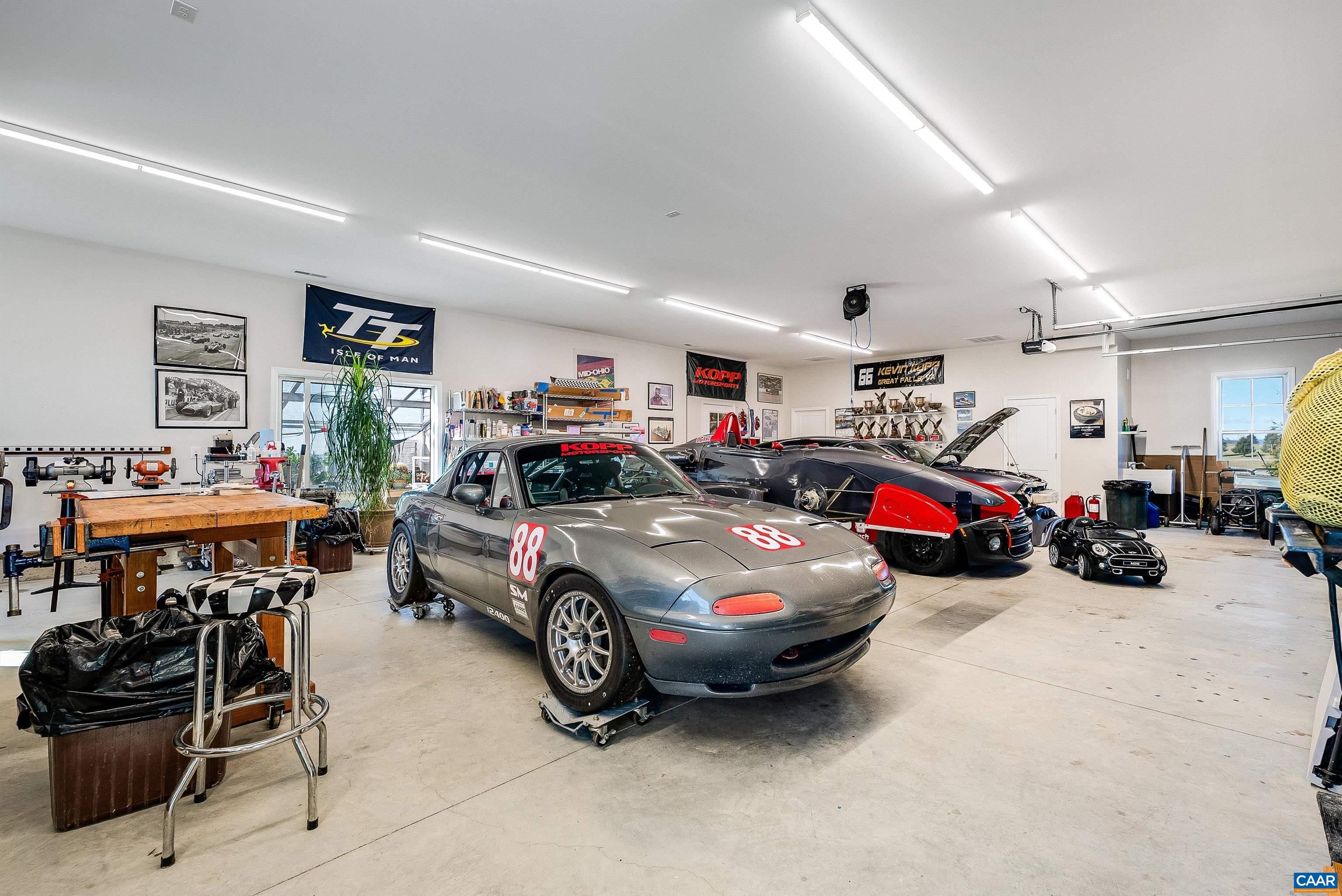 76 ELK MEADOW DR, AFTON, Virginia 22920, 4 Bedrooms Bedrooms, ,3 BathroomsBathrooms,Residential,76 ELK MEADOW DR,675575 MLS # 675575