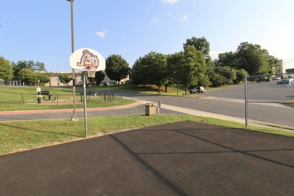 1336 HUNTERS RD, HARRISONBURG, Virginia 22801, 4 Bedrooms Bedrooms, ,2 BathroomsBathrooms,Residential,1336 HUNTERS RD,675576 MLS # 675576