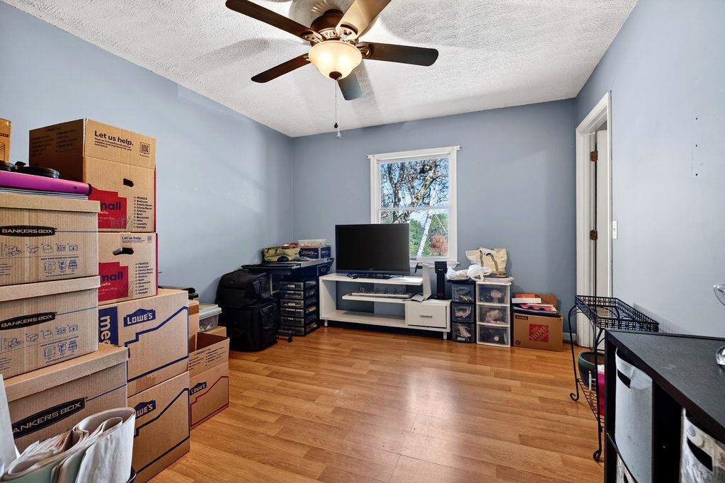 153 THOROFARE RD, CRIMORA, Virginia 24431, 3 Bedrooms Bedrooms, ,2 BathroomsBathrooms,Residential,153 THOROFARE RD,675579 MLS # 675579