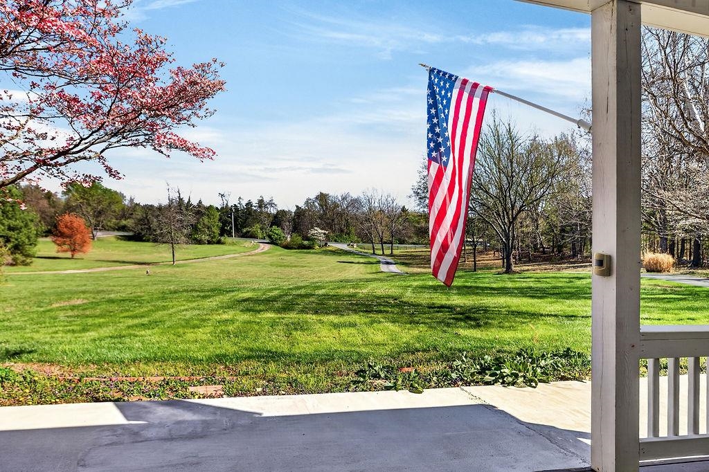 153 THOROFARE RD, CRIMORA, Virginia 24431, 3 Bedrooms Bedrooms, ,2 BathroomsBathrooms,Residential,153 THOROFARE RD,675579 MLS # 675579