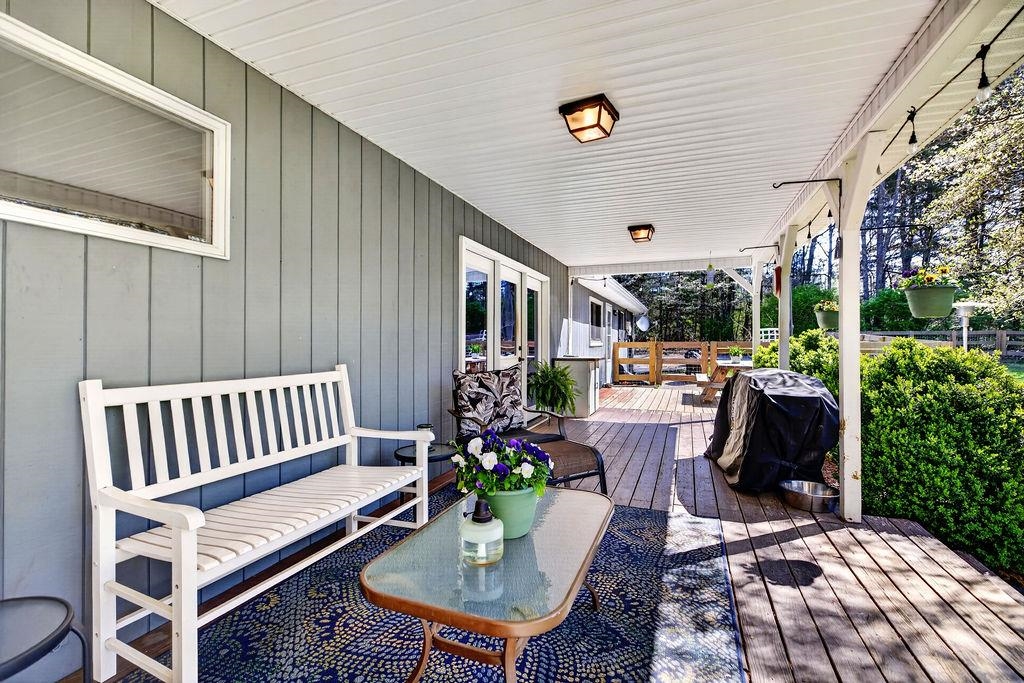 153 THOROFARE RD, CRIMORA, Virginia 24431, 3 Bedrooms Bedrooms, ,2 BathroomsBathrooms,Residential,153 THOROFARE RD,675579 MLS # 675579