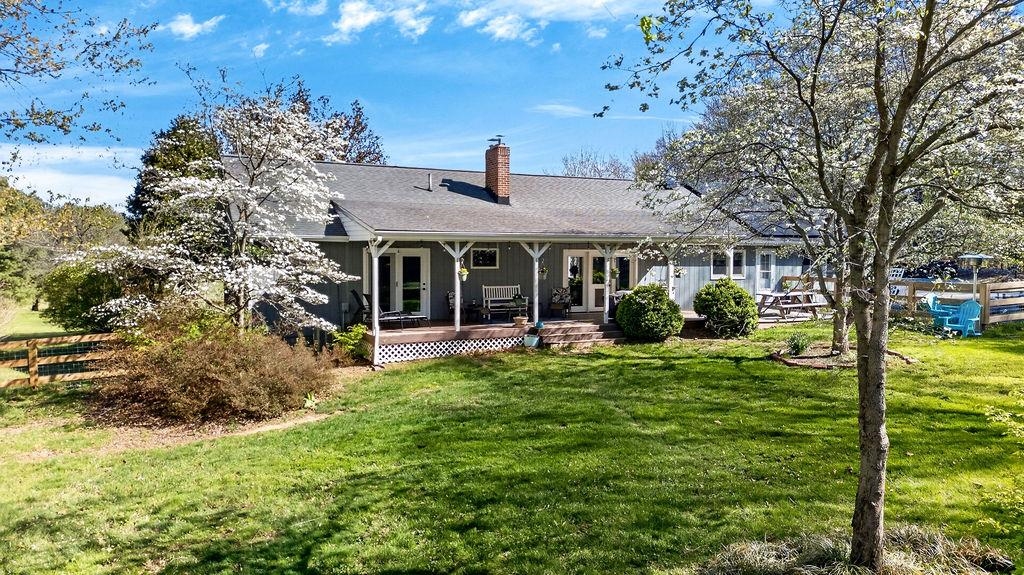 153 THOROFARE RD, CRIMORA, Virginia 24431, 3 Bedrooms Bedrooms, ,2 BathroomsBathrooms,Residential,153 THOROFARE RD,675579 MLS # 675579