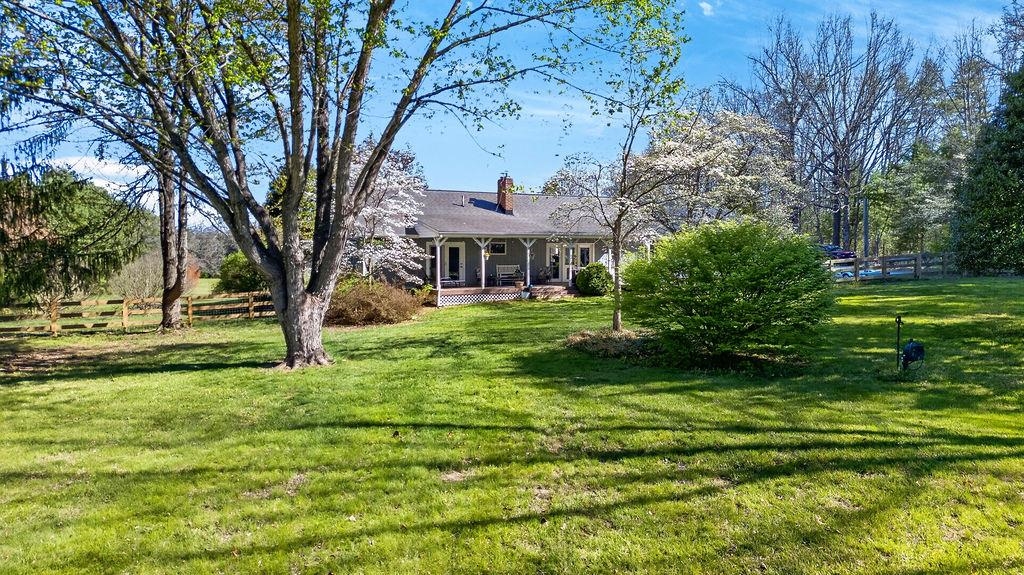 153 THOROFARE RD, CRIMORA, Virginia 24431, 3 Bedrooms Bedrooms, ,2 BathroomsBathrooms,Residential,153 THOROFARE RD,675579 MLS # 675579