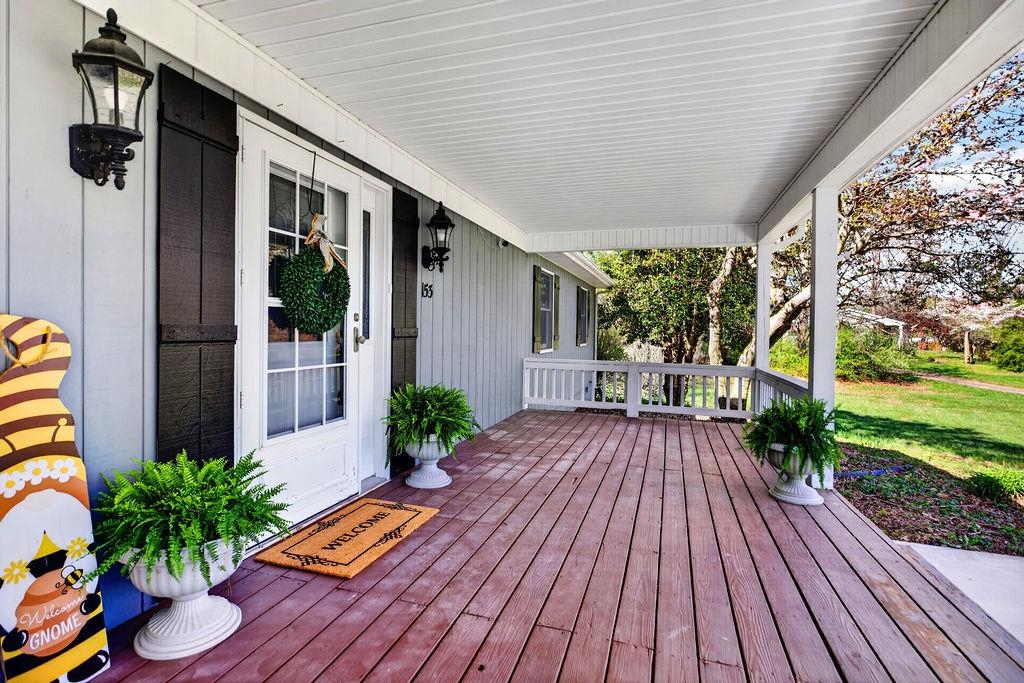 153 THOROFARE RD, CRIMORA, Virginia 24431, 3 Bedrooms Bedrooms, ,2 BathroomsBathrooms,Residential,153 THOROFARE RD,675579 MLS # 675579