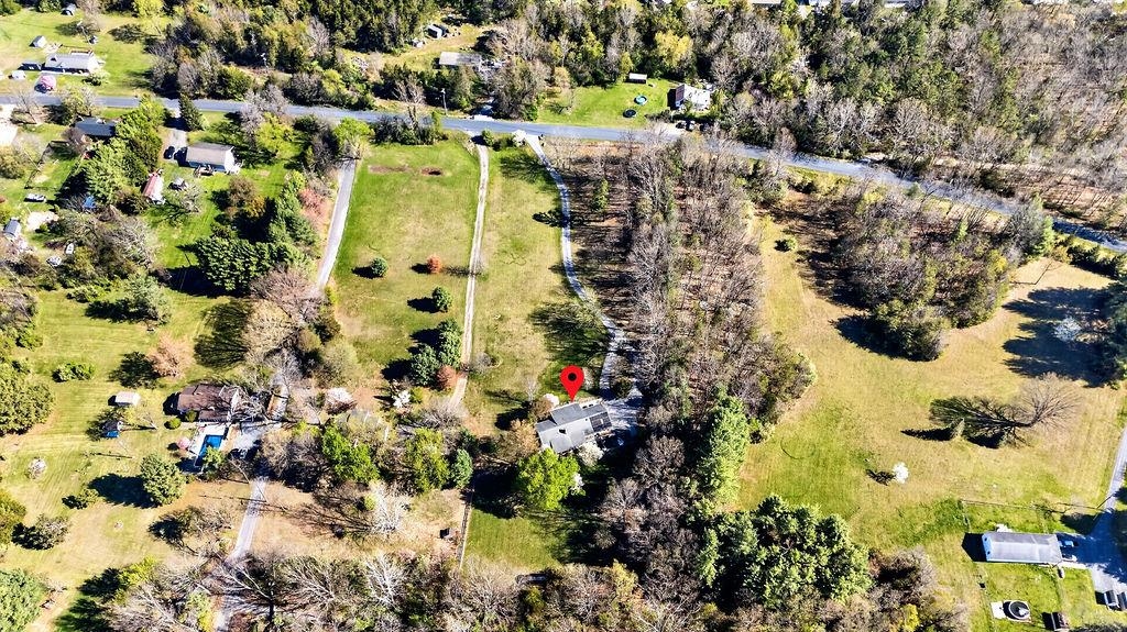 153 THOROFARE RD, CRIMORA, Virginia 24431, 3 Bedrooms Bedrooms, ,2 BathroomsBathrooms,Residential,153 THOROFARE RD,675579 MLS # 675579