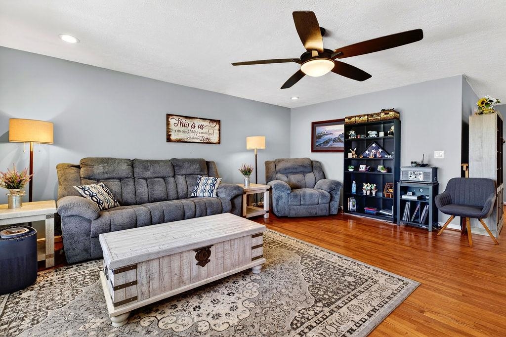 153 THOROFARE RD, CRIMORA, Virginia 24431, 3 Bedrooms Bedrooms, ,2 BathroomsBathrooms,Residential,153 THOROFARE RD,675579 MLS # 675579