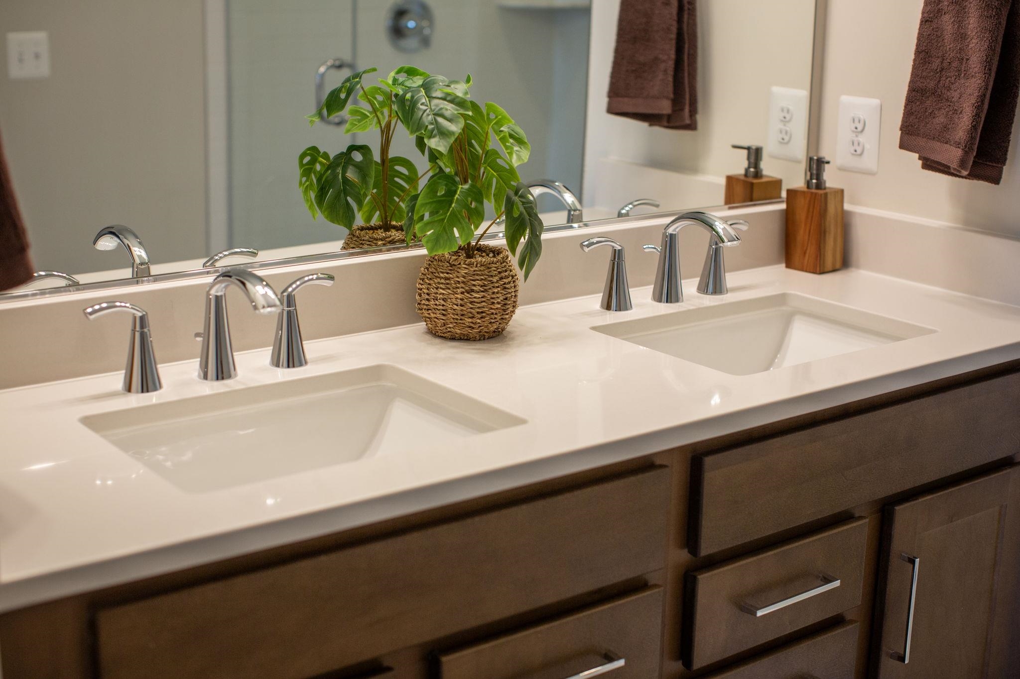 204 SCARLET MAPLE LN, BRIDGEWATER, Virginia 22812, 3 Bedrooms Bedrooms, ,2 BathroomsBathrooms,Residential,The Glen at Cooks Creek,204 SCARLET MAPLE LN,675580 MLS # 675580