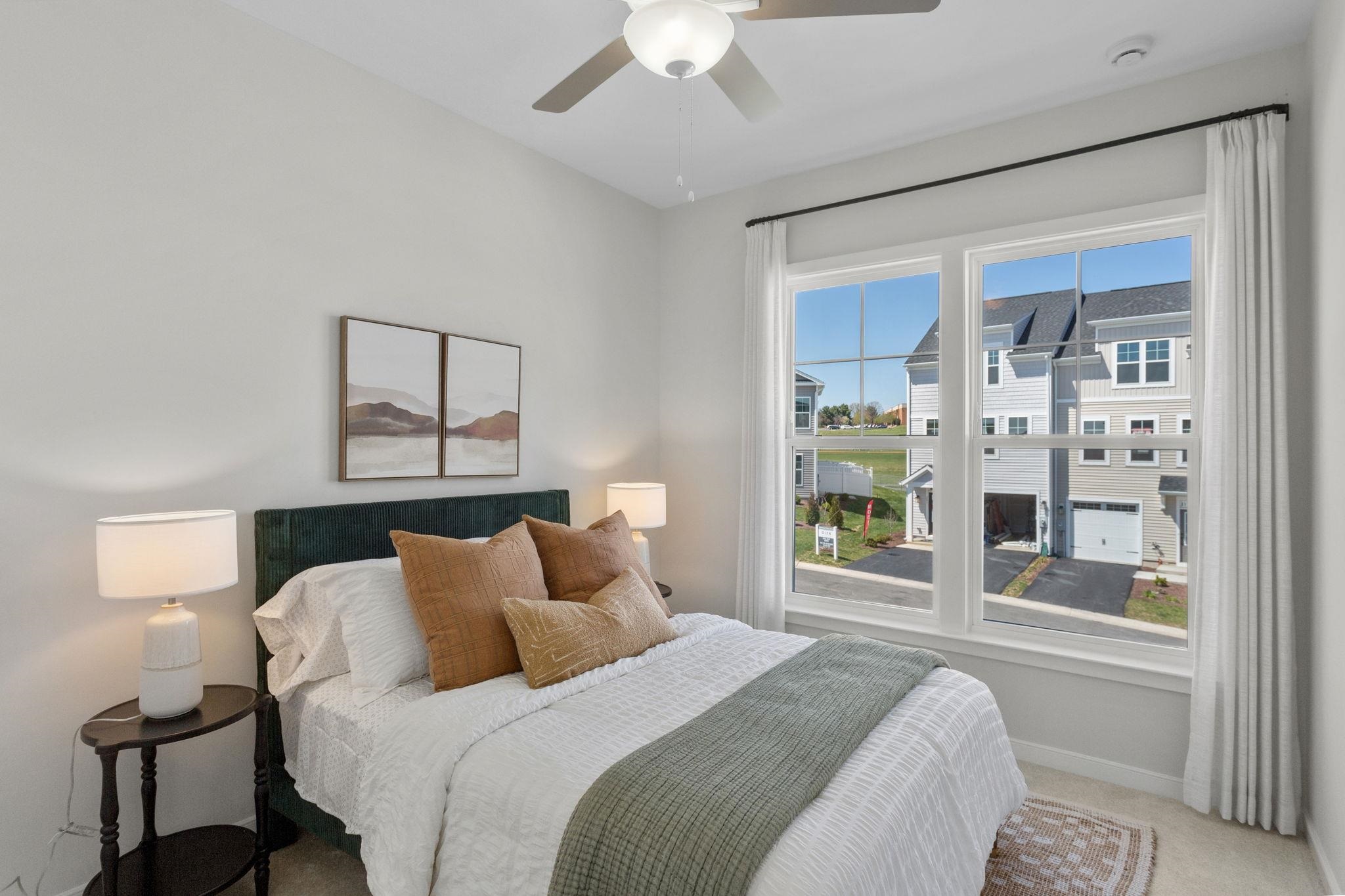 204 SCARLET MAPLE LN, BRIDGEWATER, Virginia 22812, 3 Bedrooms Bedrooms, ,2 BathroomsBathrooms,Residential,The Glen at Cooks Creek,204 SCARLET MAPLE LN,675580 MLS # 675580