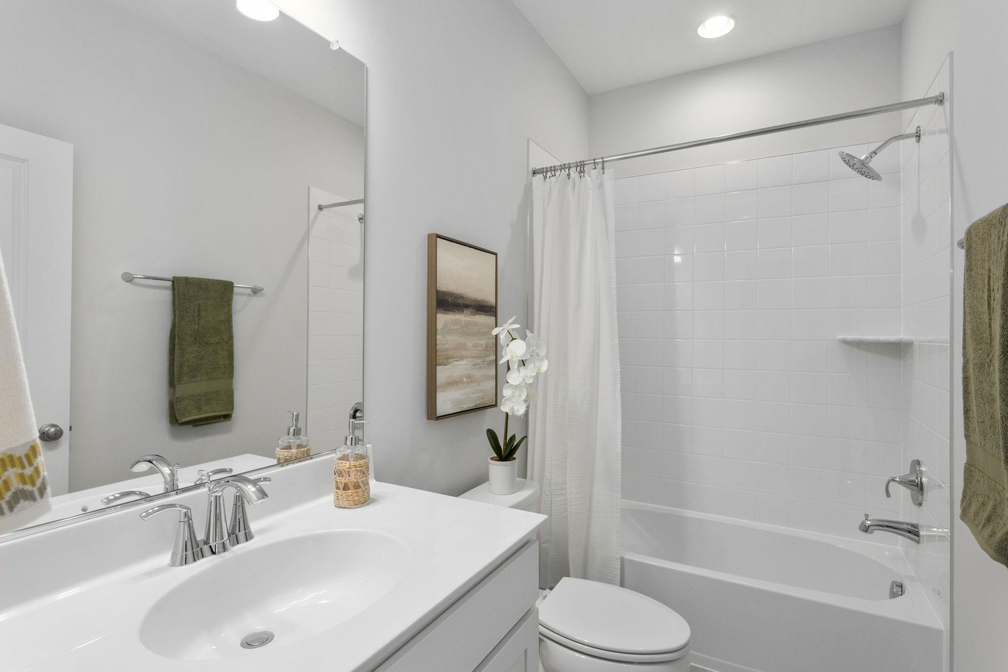 204 SCARLET MAPLE LN, BRIDGEWATER, Virginia 22812, 3 Bedrooms Bedrooms, ,2 BathroomsBathrooms,Residential,The Glen at Cooks Creek,204 SCARLET MAPLE LN,675580 MLS # 675580