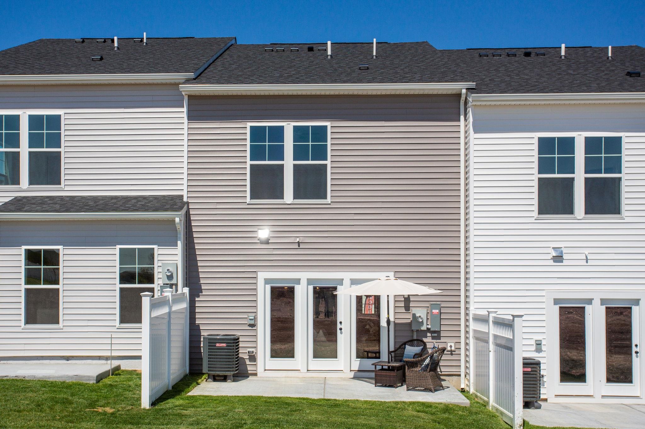 204 SCARLET MAPLE LN, BRIDGEWATER, Virginia 22812, 3 Bedrooms Bedrooms, ,2 BathroomsBathrooms,Residential,The Glen at Cooks Creek,204 SCARLET MAPLE LN,675580 MLS # 675580