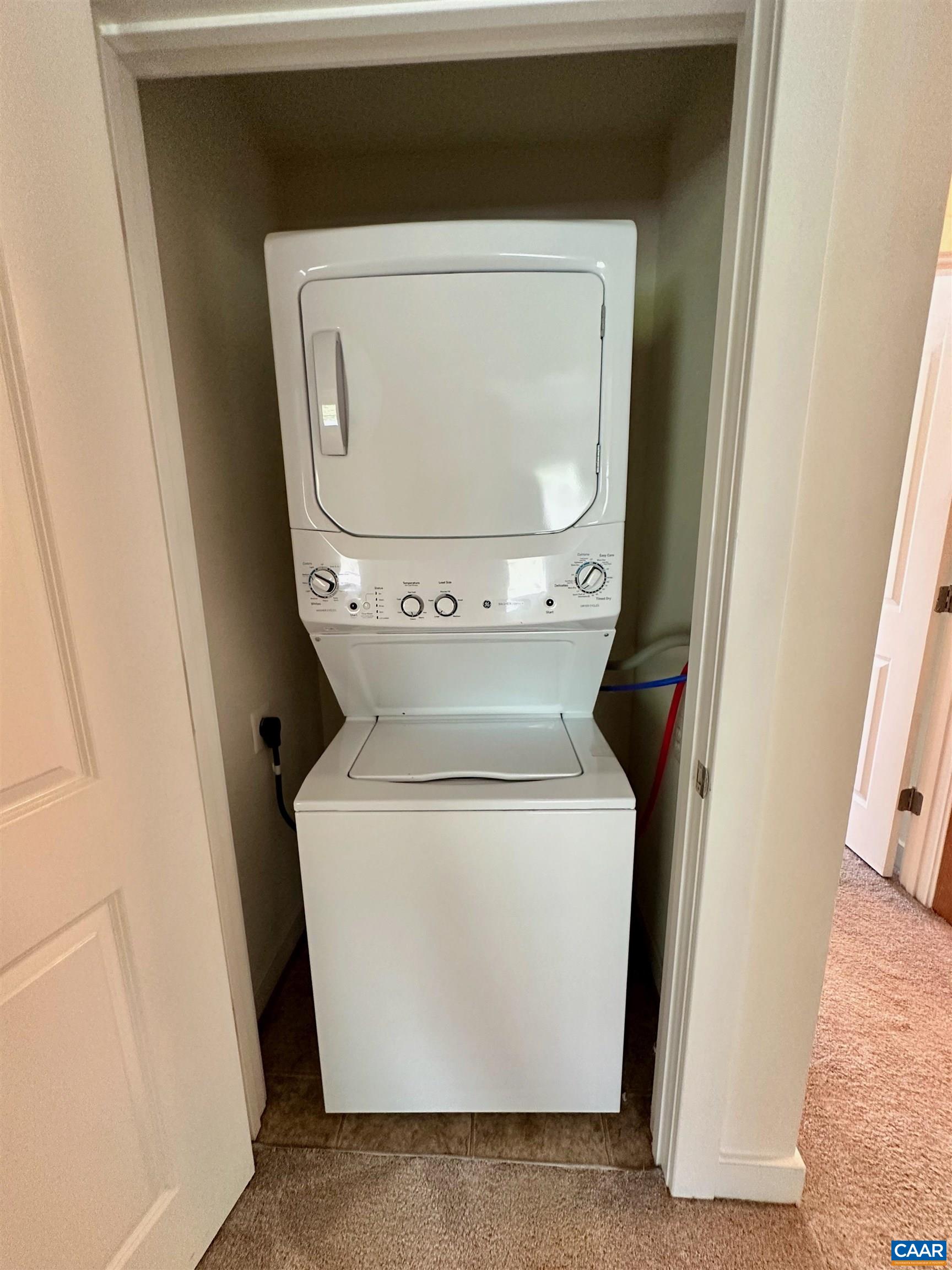 2140 SARANAC CT, CHARLOTTESVILLE, Virginia 22911, 3 Bedrooms Bedrooms, ,2 BathroomsBathrooms,Residential,2140 SARANAC CT,675582 MLS # 675582