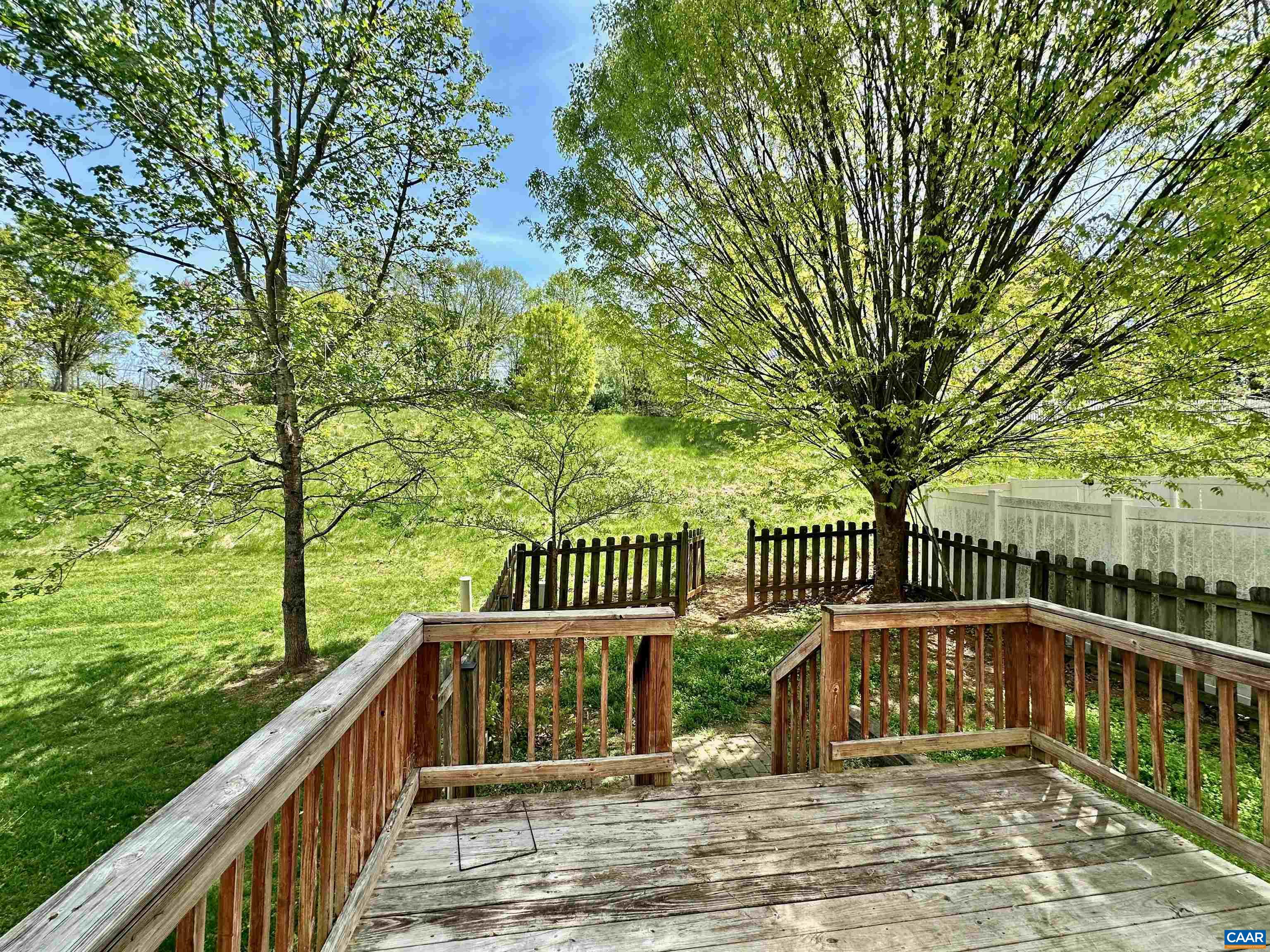 2140 SARANAC CT, CHARLOTTESVILLE, Virginia 22911, 3 Bedrooms Bedrooms, ,2 BathroomsBathrooms,Residential,2140 SARANAC CT,675582 MLS # 675582