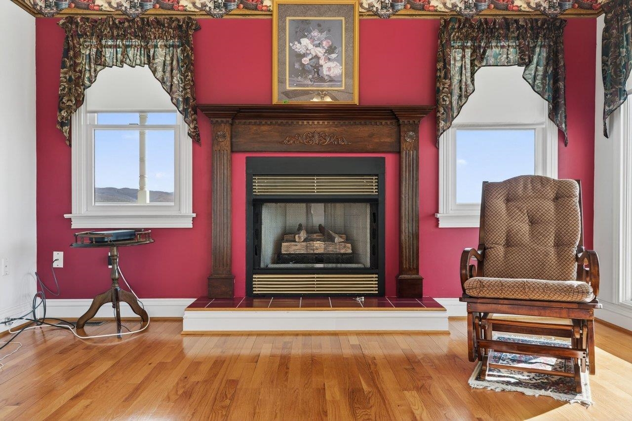 2395 NORTH EAST SIDE HWY, ELKTON, Virginia 22827, 4 Bedrooms Bedrooms, ,4 BathroomsBathrooms,Residential,2395 NORTH EAST SIDE HWY,675584 MLS # 675584