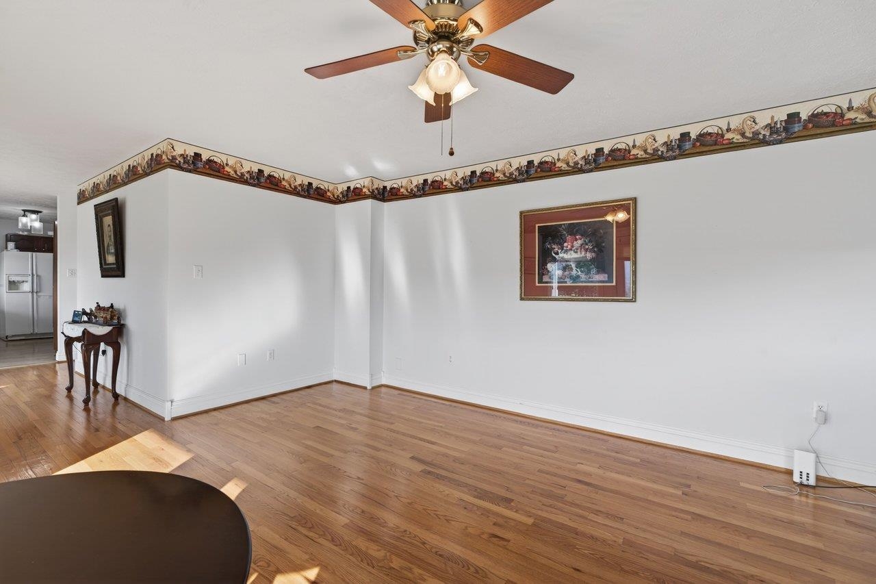 2395 NORTH EAST SIDE HWY, ELKTON, Virginia 22827, 4 Bedrooms Bedrooms, ,4 BathroomsBathrooms,Residential,2395 NORTH EAST SIDE HWY,675584 MLS # 675584