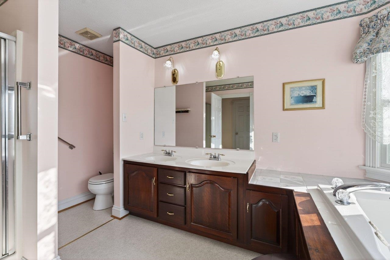 2395 NORTH EAST SIDE HWY, ELKTON, Virginia 22827, 4 Bedrooms Bedrooms, ,4 BathroomsBathrooms,Residential,2395 NORTH EAST SIDE HWY,675584 MLS # 675584