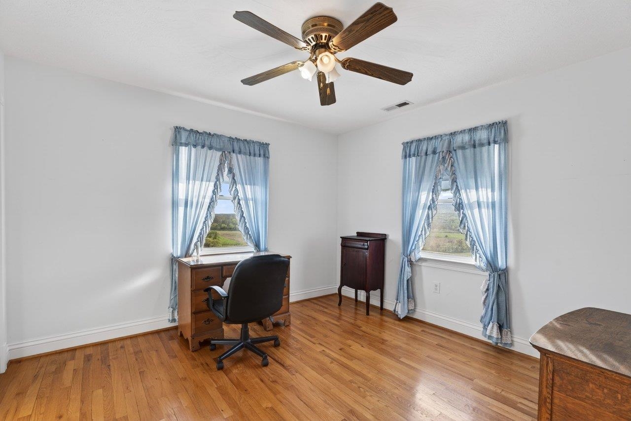 2395 NORTH EAST SIDE HWY, ELKTON, Virginia 22827, 4 Bedrooms Bedrooms, ,4 BathroomsBathrooms,Residential,2395 NORTH EAST SIDE HWY,675584 MLS # 675584