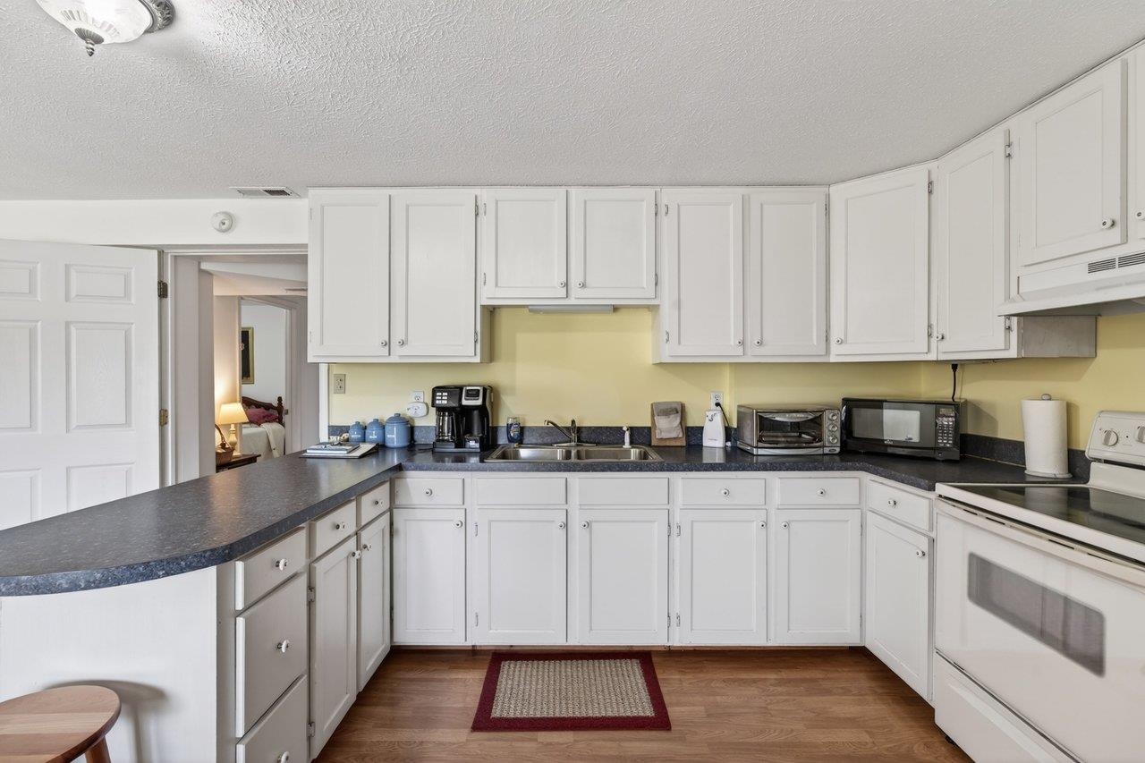 2395 NORTH EAST SIDE HWY, ELKTON, Virginia 22827, 4 Bedrooms Bedrooms, ,4 BathroomsBathrooms,Residential,2395 NORTH EAST SIDE HWY,675584 MLS # 675584