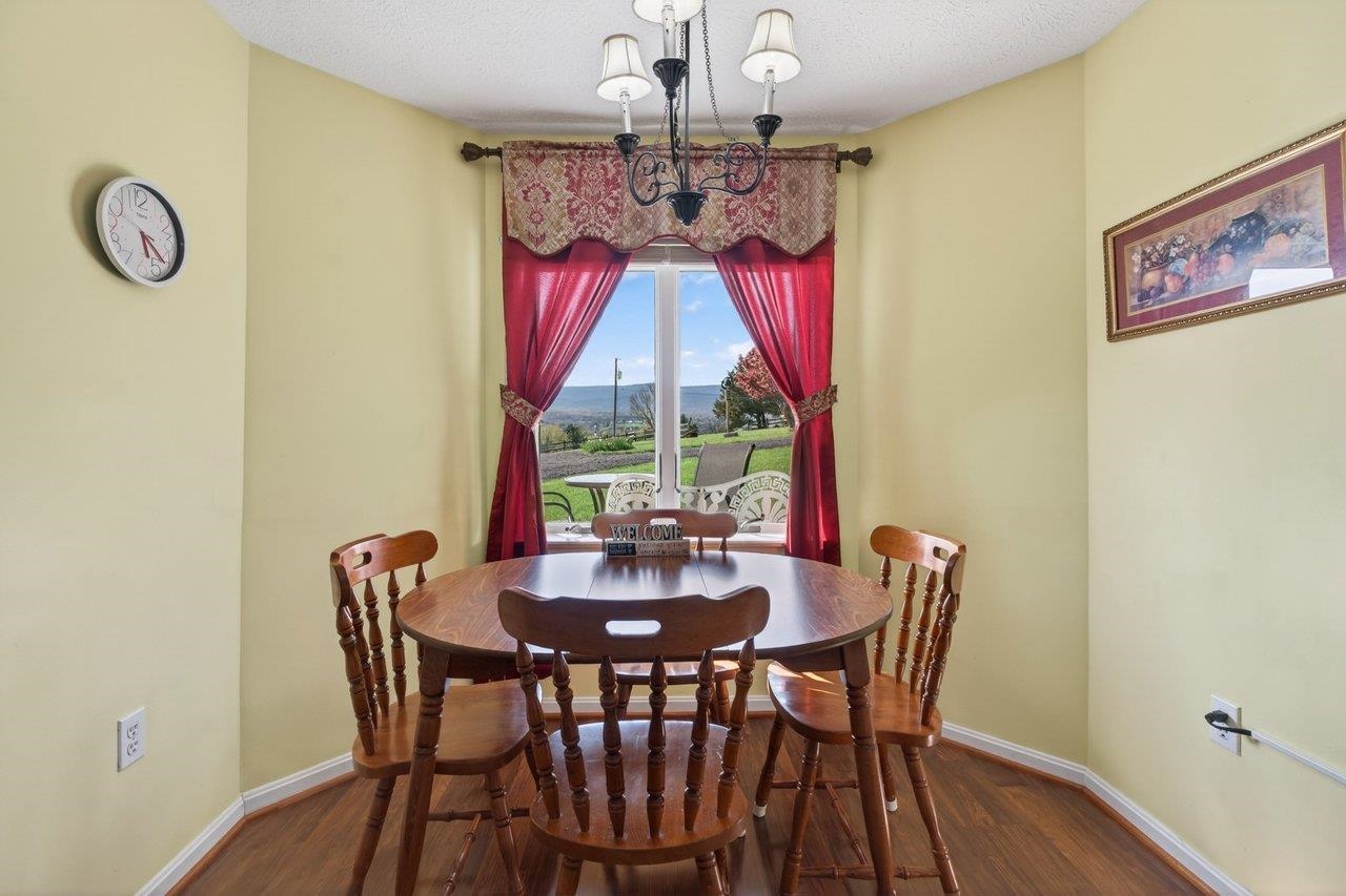 2395 NORTH EAST SIDE HWY, ELKTON, Virginia 22827, 4 Bedrooms Bedrooms, ,4 BathroomsBathrooms,Residential,2395 NORTH EAST SIDE HWY,675584 MLS # 675584