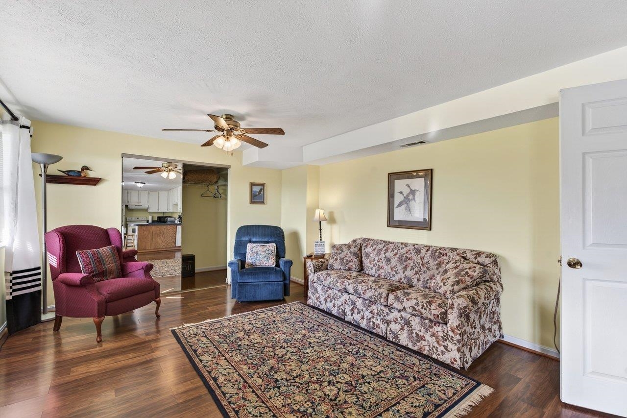 2395 NORTH EAST SIDE HWY, ELKTON, Virginia 22827, 4 Bedrooms Bedrooms, ,4 BathroomsBathrooms,Residential,2395 NORTH EAST SIDE HWY,675584 MLS # 675584