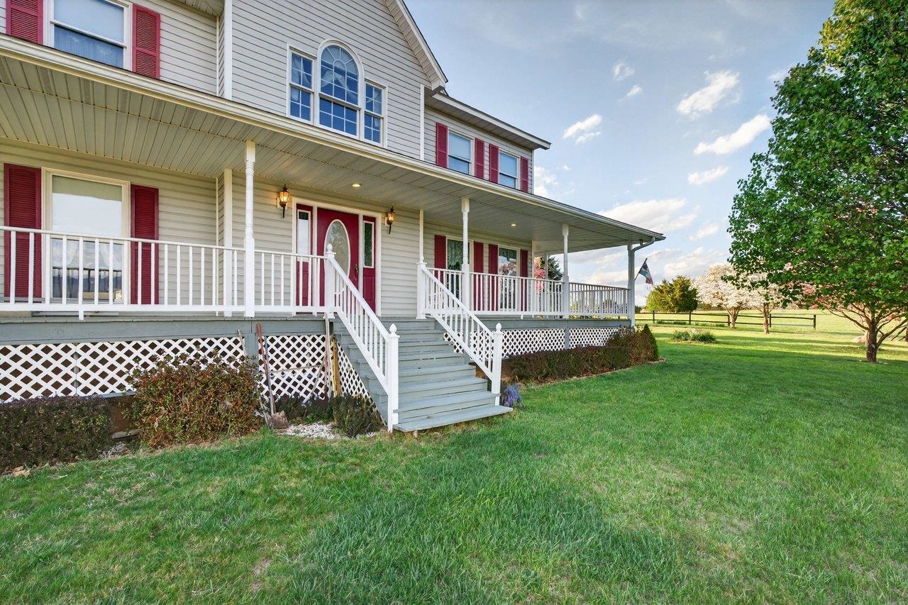 2395 NORTH EAST SIDE HWY, ELKTON, Virginia 22827, 4 Bedrooms Bedrooms, ,4 BathroomsBathrooms,Residential,2395 NORTH EAST SIDE HWY,675584 MLS # 675584