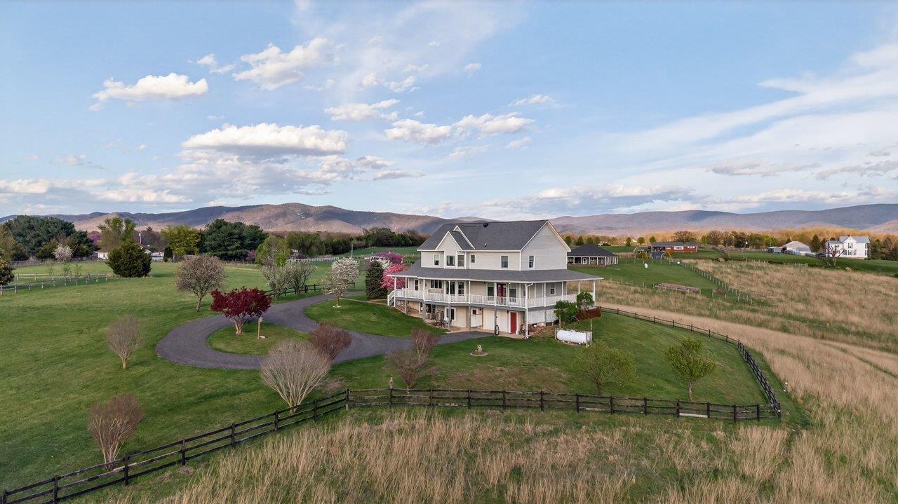 2395 NORTH EAST SIDE HWY, ELKTON, Virginia 22827, 4 Bedrooms Bedrooms, ,4 BathroomsBathrooms,Residential,2395 NORTH EAST SIDE HWY,675584 MLS # 675584