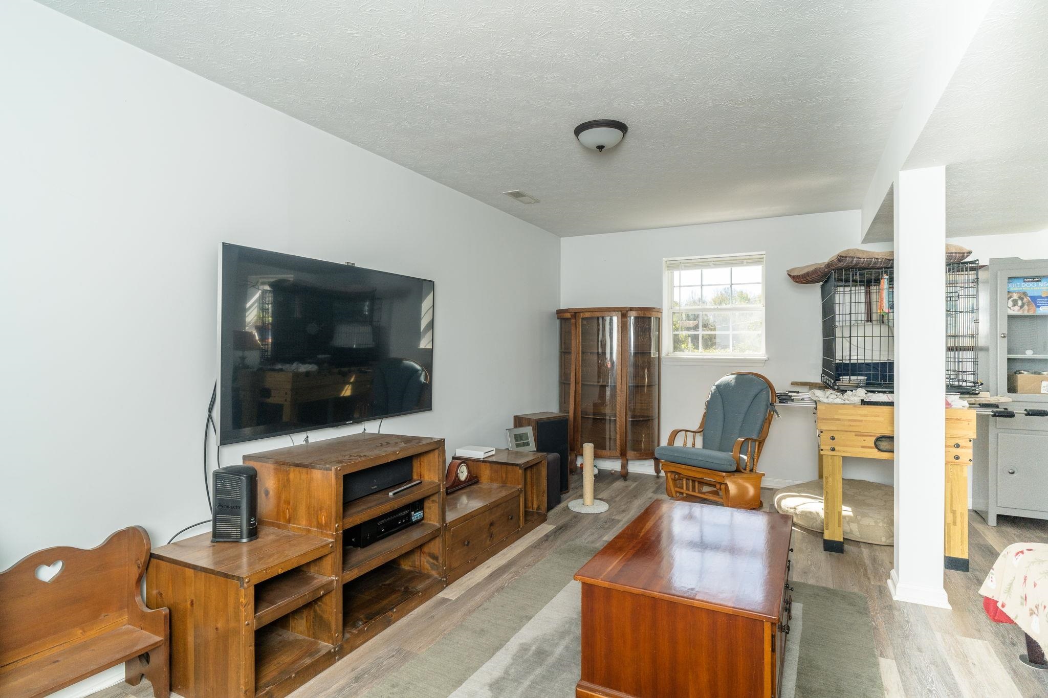 1075 CHESTNUT RIDGE RD, STAUNTON, Virginia 24401, 3 Bedrooms Bedrooms, ,2 BathroomsBathrooms,Residential,1075 CHESTNUT RIDGE RD,675592 MLS # 675592