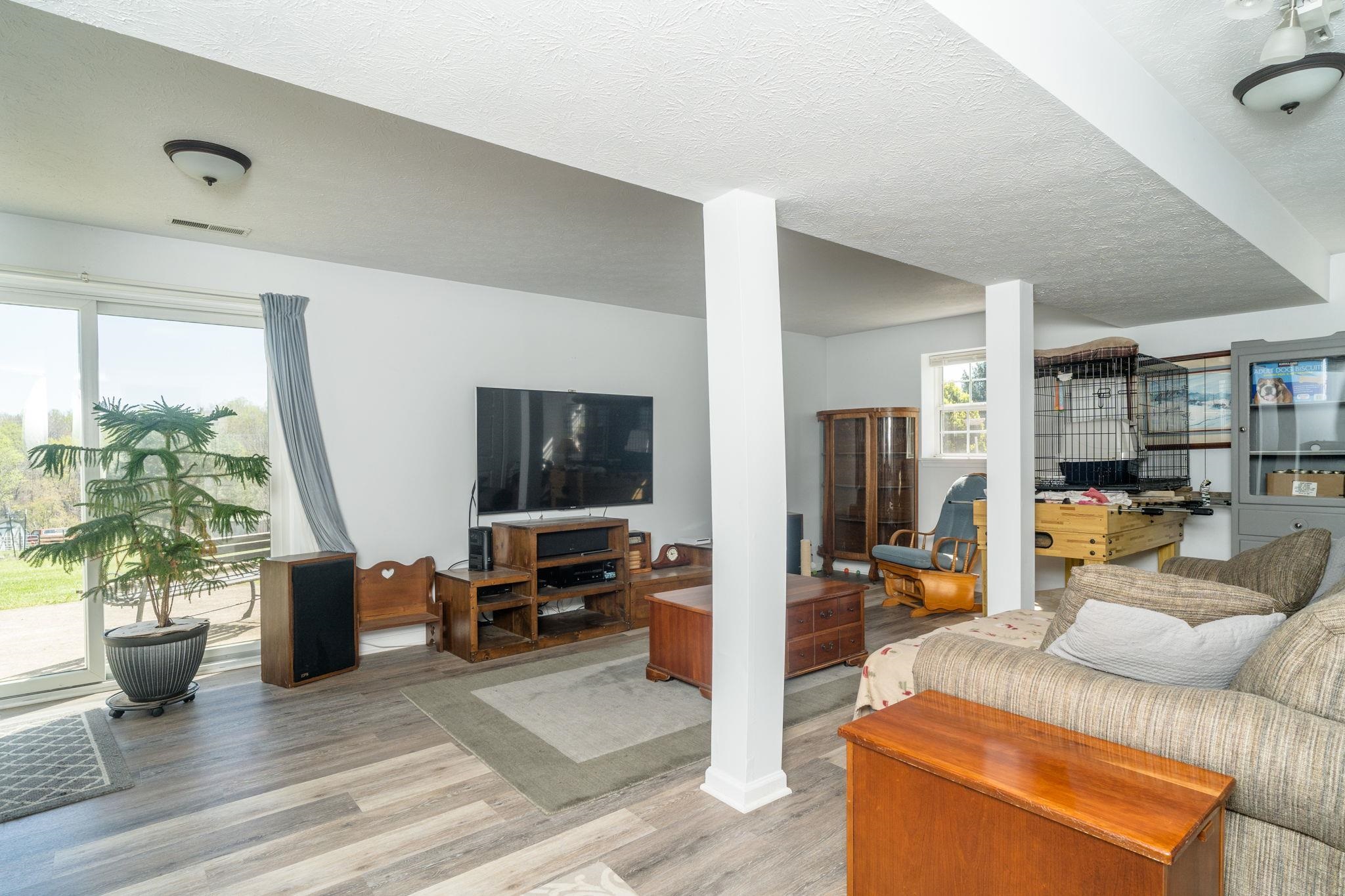 1075 CHESTNUT RIDGE RD, STAUNTON, Virginia 24401, 3 Bedrooms Bedrooms, ,2 BathroomsBathrooms,Residential,1075 CHESTNUT RIDGE RD,675592 MLS # 675592