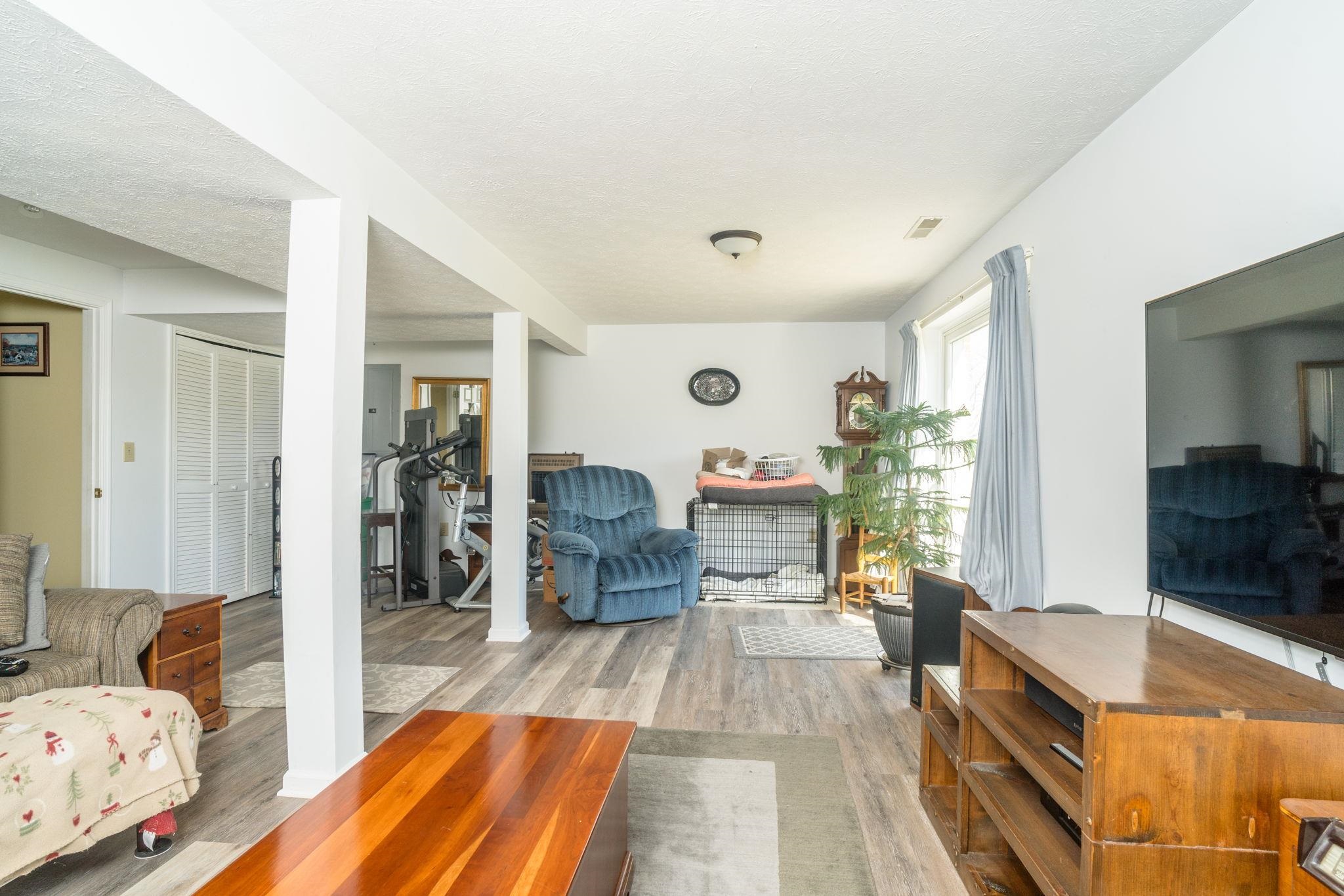 1075 CHESTNUT RIDGE RD, STAUNTON, Virginia 24401, 3 Bedrooms Bedrooms, ,2 BathroomsBathrooms,Residential,1075 CHESTNUT RIDGE RD,675592 MLS # 675592