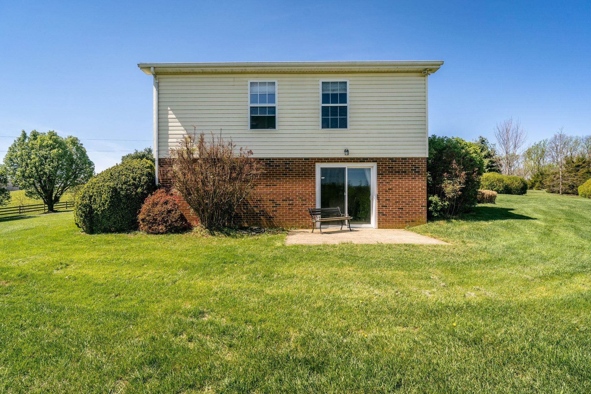 1075 CHESTNUT RIDGE RD, STAUNTON, Virginia 24401, 3 Bedrooms Bedrooms, ,2 BathroomsBathrooms,Residential,1075 CHESTNUT RIDGE RD,675592 MLS # 675592