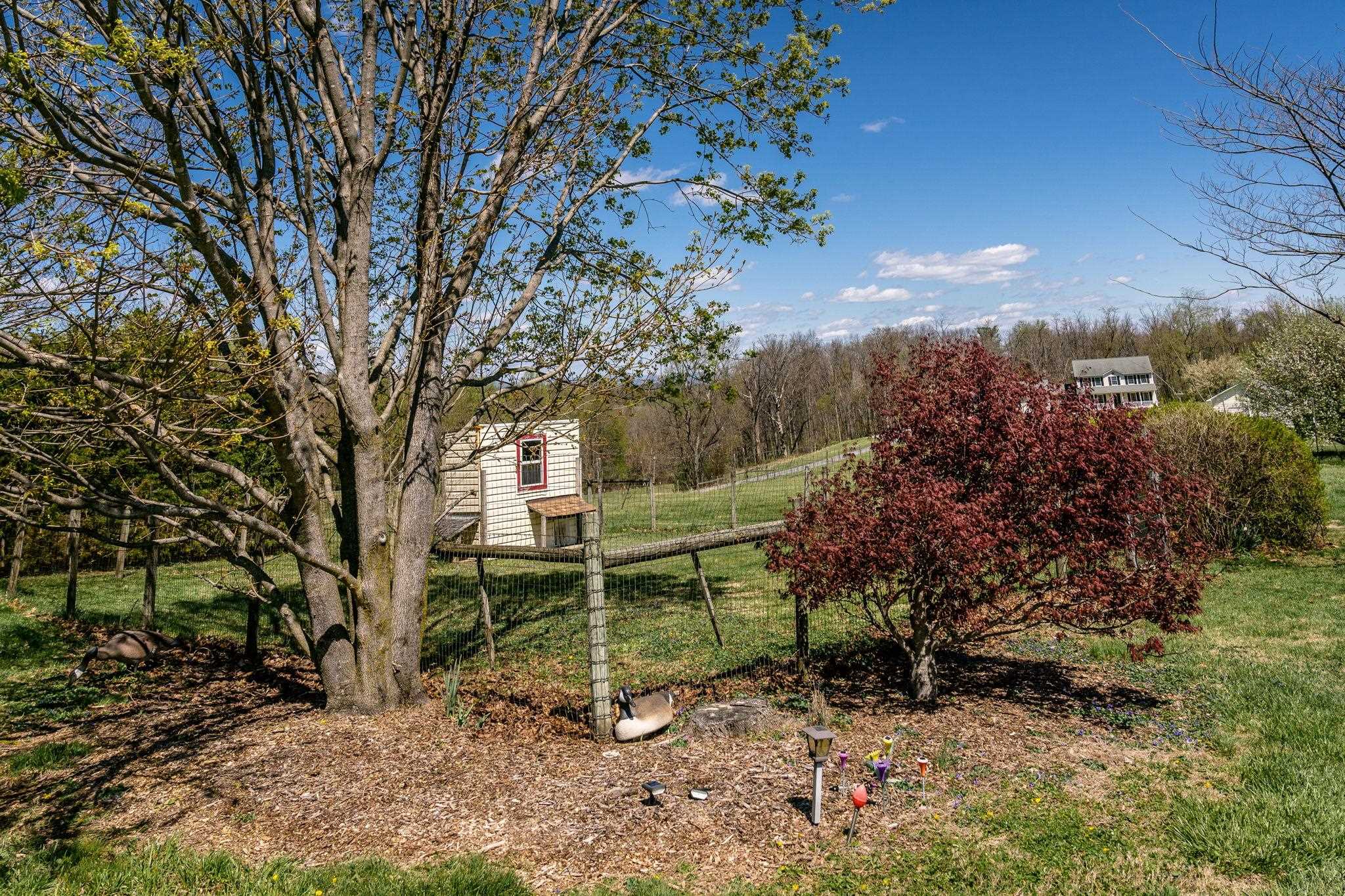 1075 CHESTNUT RIDGE RD, STAUNTON, Virginia 24401, 3 Bedrooms Bedrooms, ,2 BathroomsBathrooms,Residential,1075 CHESTNUT RIDGE RD,675592 MLS # 675592