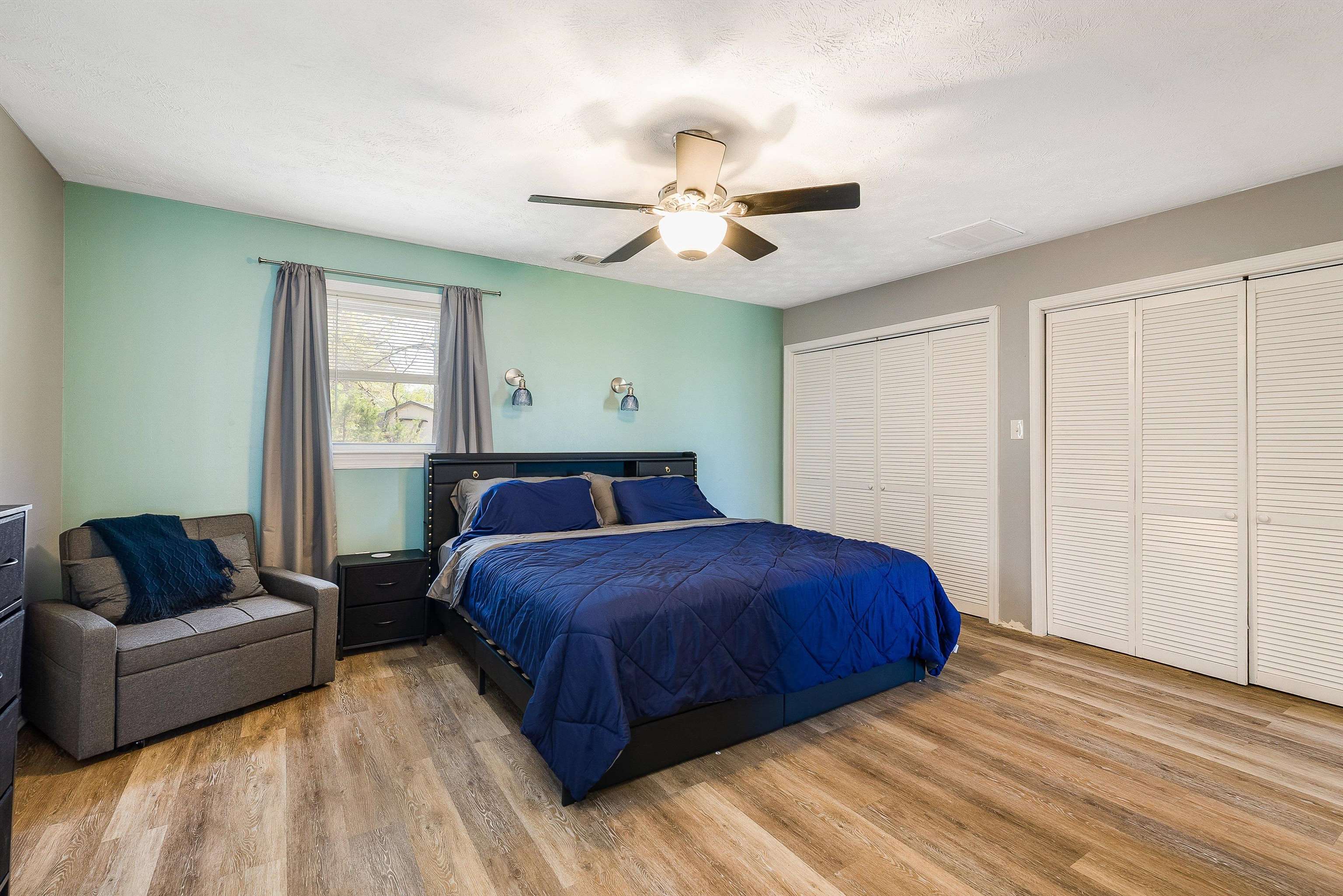 16998 E SUMMIT AVE, ELKTON, Virginia 22827, 5 Bedrooms Bedrooms, ,5 BathroomsBathrooms,Residential,16998 E SUMMIT AVE,675596 MLS # 675596