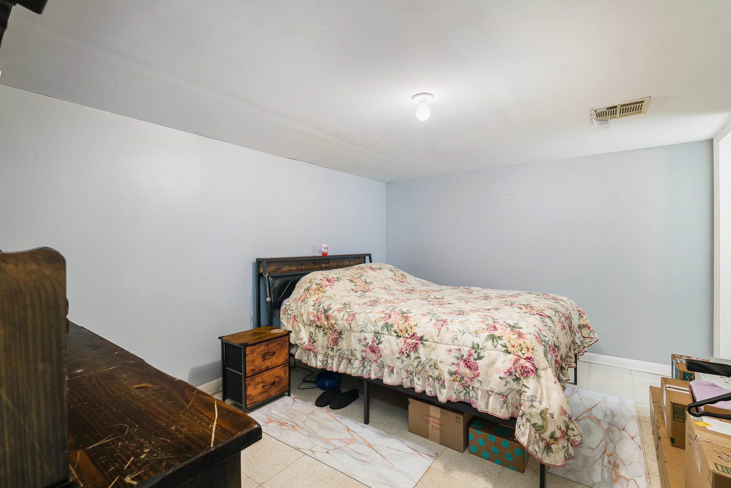 16998 E SUMMIT AVE, ELKTON, Virginia 22827, 5 Bedrooms Bedrooms, ,5 BathroomsBathrooms,Residential,16998 E SUMMIT AVE,675596 MLS # 675596