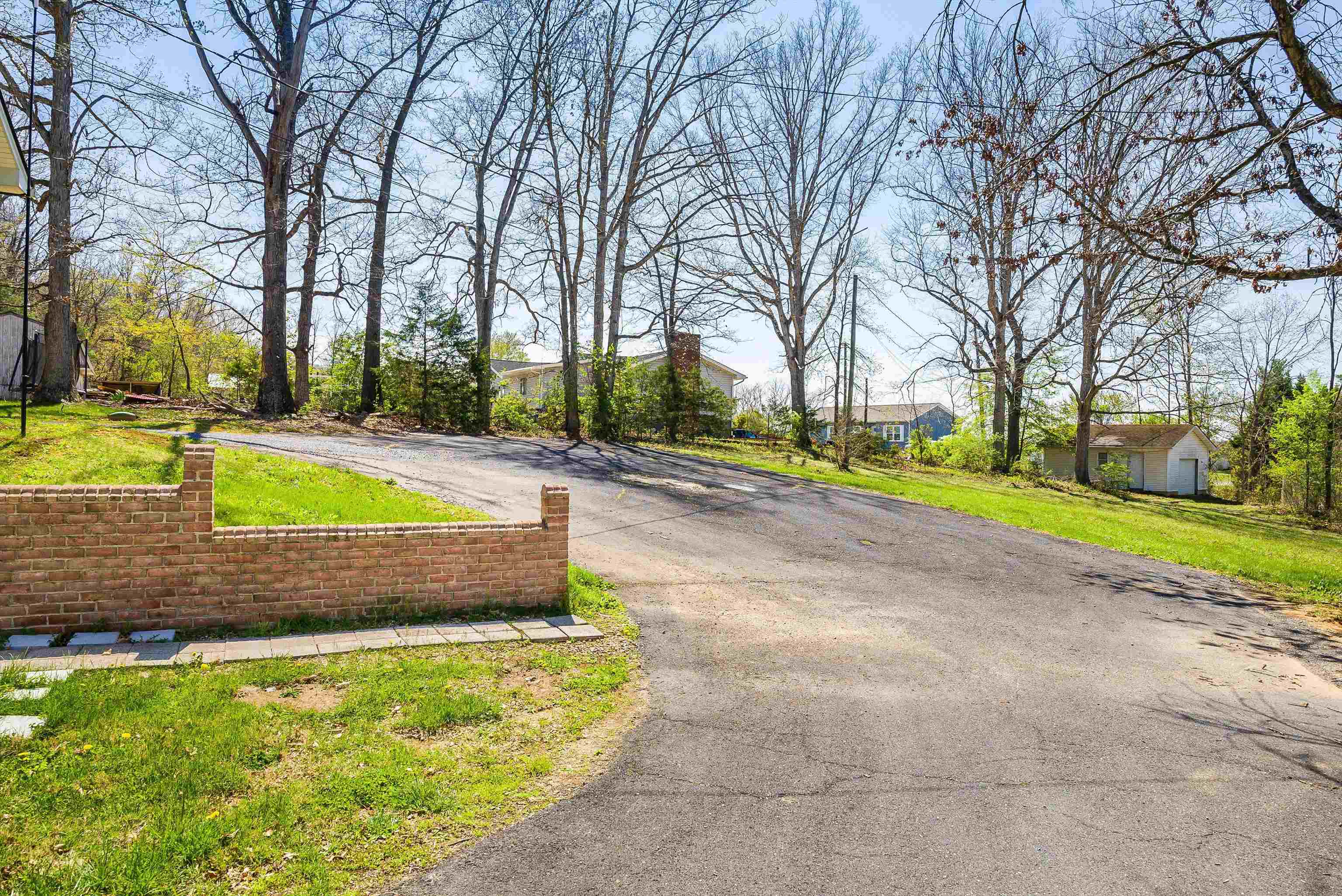 16998 E SUMMIT AVE, ELKTON, Virginia 22827, 5 Bedrooms Bedrooms, ,5 BathroomsBathrooms,Residential,16998 E SUMMIT AVE,675596 MLS # 675596